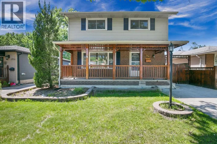 3964 WHITNEY AVENUE, Windsor, Ontario N9C2C6
