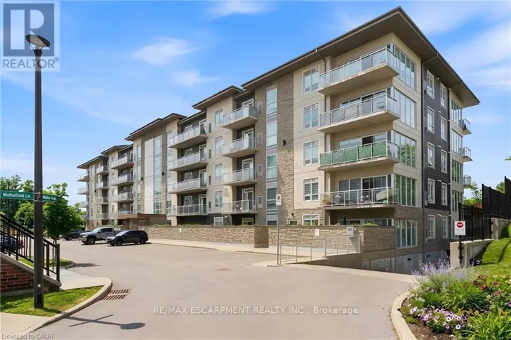 413 - 16 MARKLE CRESCENT, Hamilton (Ancaster), Ontario L9G0H4