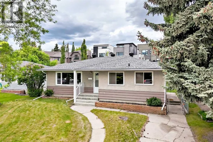1228 Rosehill Drive NW, Calgary, Alberta T2K1M1