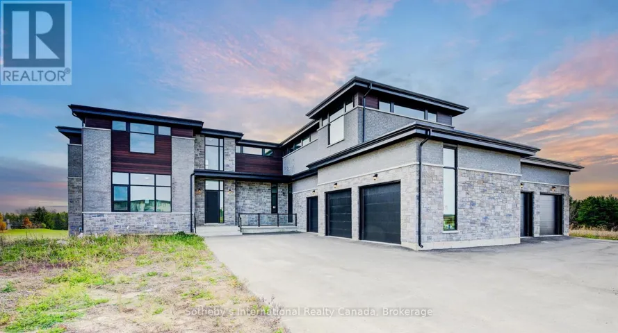 6 SUGARBUSH COURT, Halton Hills (Rural Halton Hills), Ontario L7G4S7