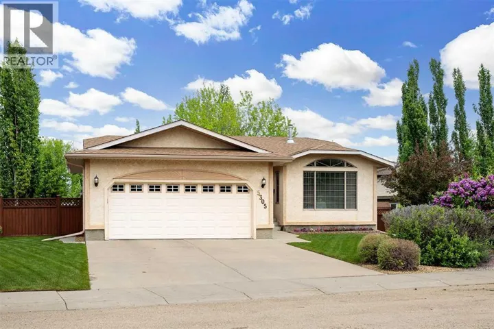 5305 66 Street, Camrose, Alberta T4V4M2