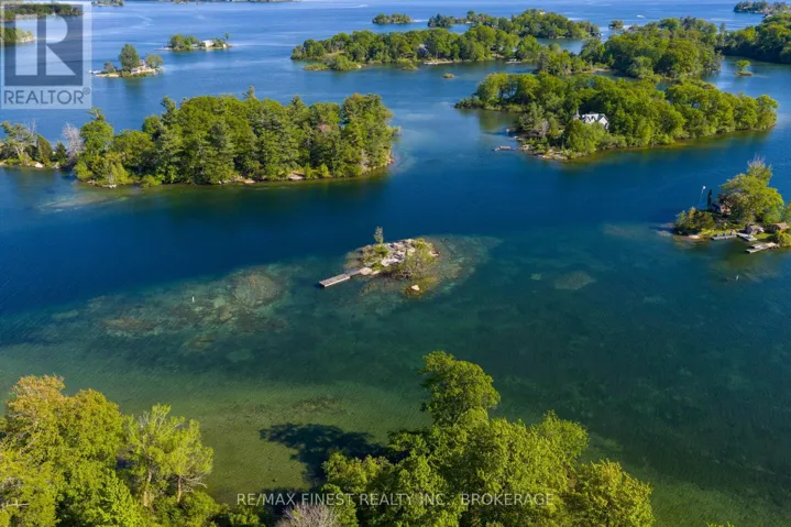 1 ISLAND 14B, Front of Leeds & Seeleys Bay, Ontario K7G2A8