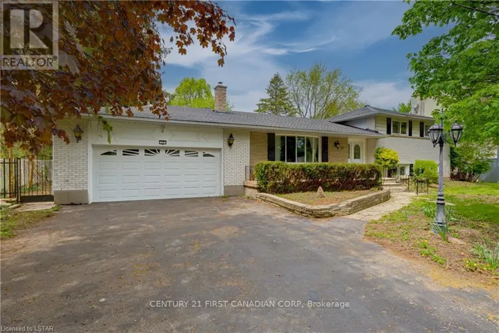 28 REDFORD ROAD, London North (North B), Ontario N5X3V5