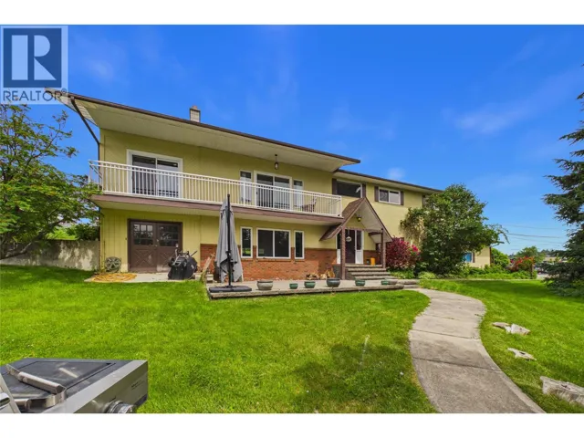 2483 Chieftain Road, West Kelowna, British Columbia V4T1N3