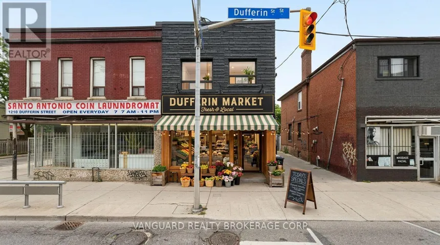 1212 DUFFERIN STREET, Toronto (Dovercourt-Wallace Emerson-Junction), Ontario M6H4C1