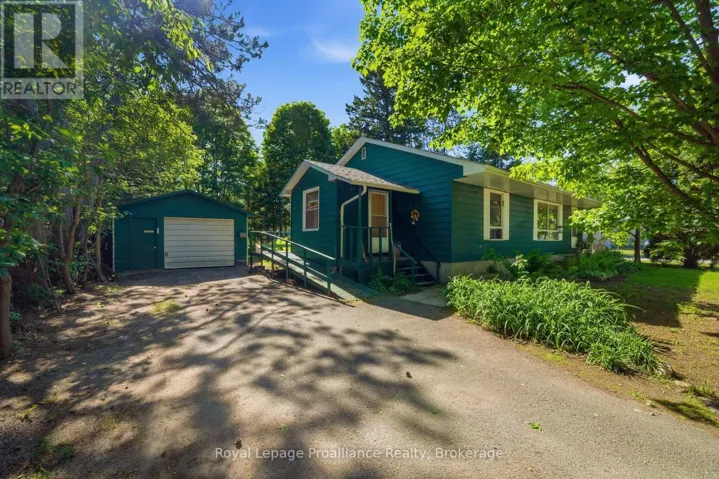 12310 HIGHWAY 41, Addington Highlands (Addington Highlands), Ontario K0H2G0