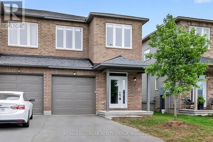 7 MCPHAIL ROAD, Carleton Place, Ontario K7C0W8