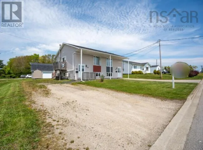124 Herbert Street, Yarmouth, Nova Scotia B5A2S7