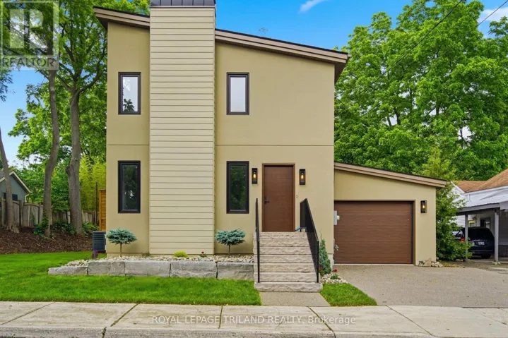 14 LUNDY LANE, London South (South F), Ontario N6C3G5