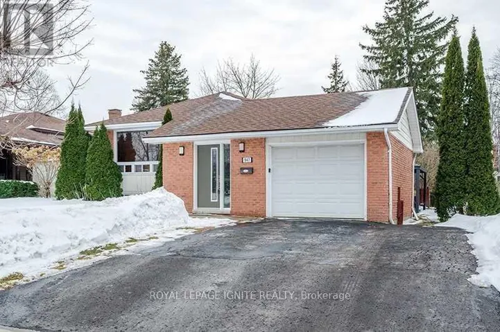 947 SOUTHLAWN DRIVE, Peterborough (Ashburnham Ward 4), Ontario K9J1E9