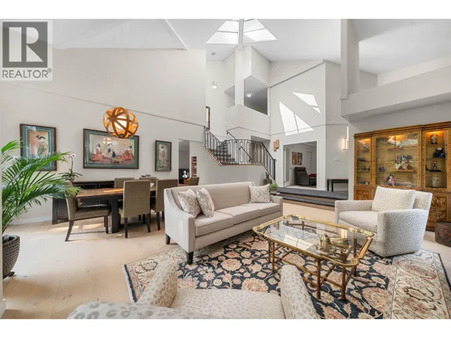 13 1900 INDIAN RIVER CRESCENT, North Vancouver, British Columbia V7G2R1