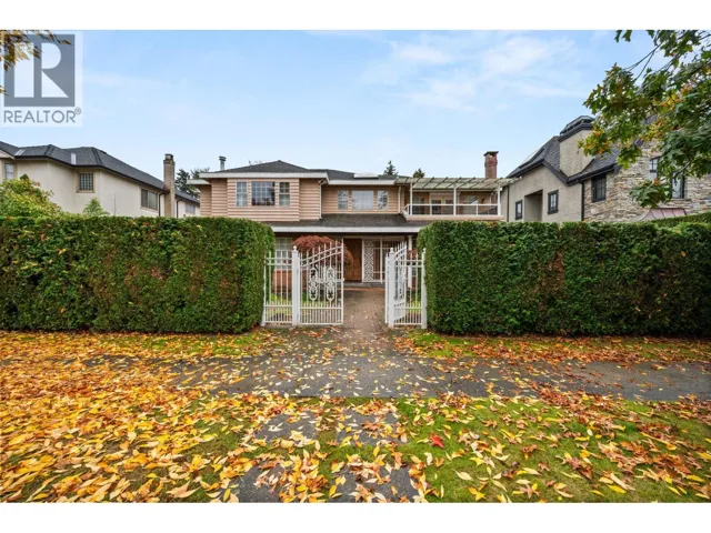 6828 CYPRESS STREET, Vancouver, British Columbia V6P5M1