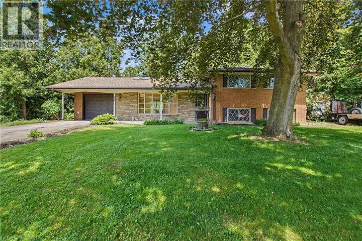 78 CHRISTOPHER Drive, Hamilton, Ontario L9B1G8