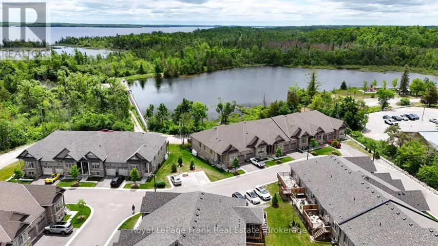 44 - 17 LAKEWOOD CRESCENT, Kawartha Lakes (Bobcaygeon), Ontario K0M1A0