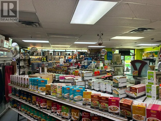 15 - 5010 STEELES AVENUE W, Toronto (Mount Olive-Silverstone-Jamestown), Ontario M9V5C6