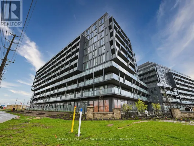 B801 - 3200 DAKOTA COMMON STREET, Burlington (Alton), Ontario L7M2A7