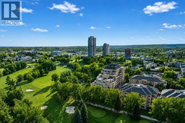 404, 4 Hemlock Crescent SW, Calgary, Alberta T3C2Z1