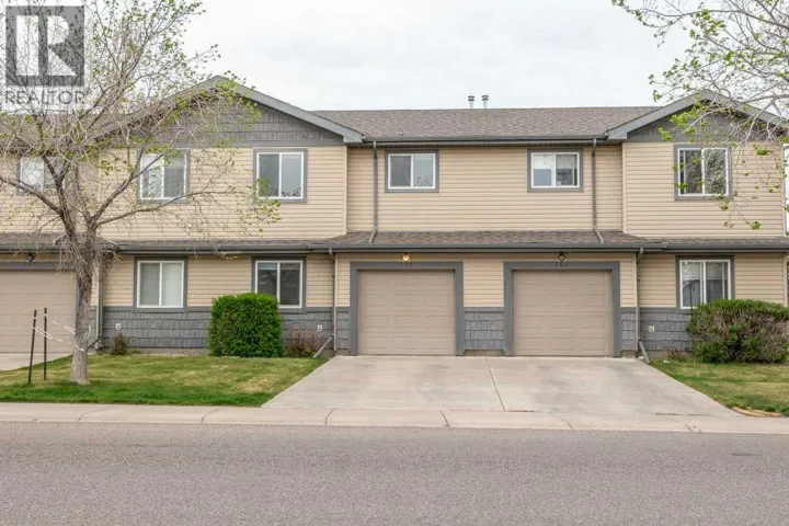 3, 105 Silkstone Road W, Lethbridge, Alberta T1J3A8