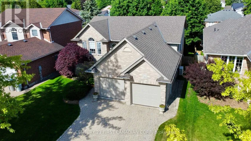 4 OAKWOOD COURT, St. Marys, Ontario N4X1B3