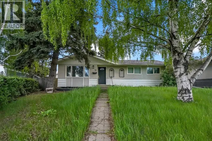19 Haddock Road SW, Calgary, Alberta T2V3J9