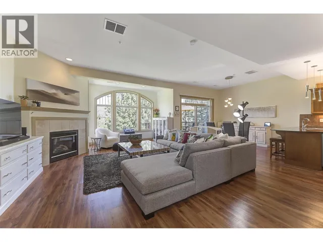 1795 Country Club Road Unit# 206 Lot# 14, Kelowna, British Columbia V1V2V9