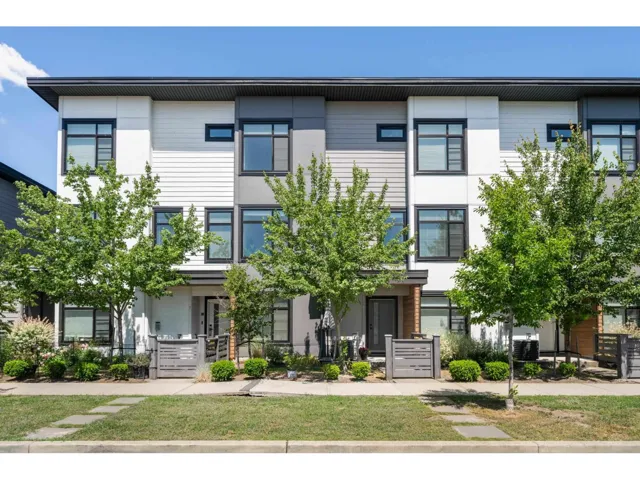 6 7127 193A STREET, Surrey, British Columbia V4N6V9