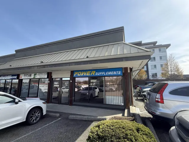 102 2760 GLADWIN ROAD, Abbotsford, British Columbia V2T4S6