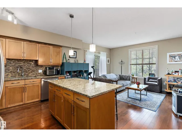 #208 10520 56 AV NW NW, Edmonton, Alberta T6H0X7