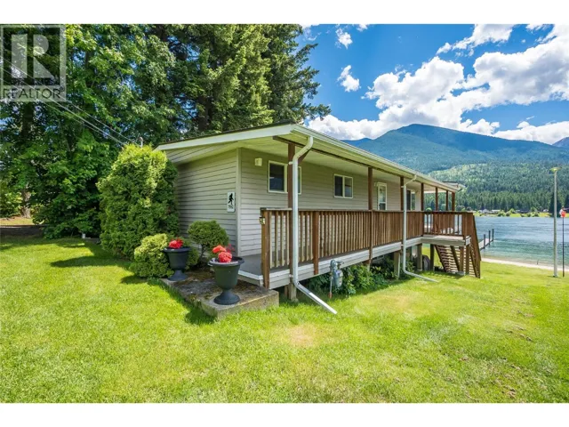 7592 3a Highway, Balfour, British Columbia V0B1C0