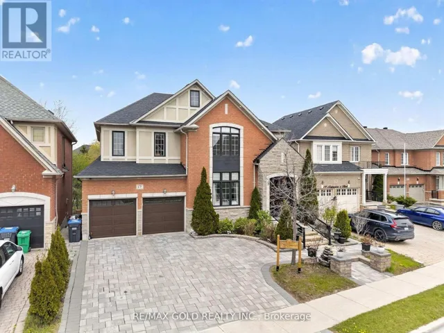 17 MAISONNEUVE BOULEVARD, Brampton (Vales of Castlemore North), Ontario L6P1W8