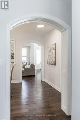 780