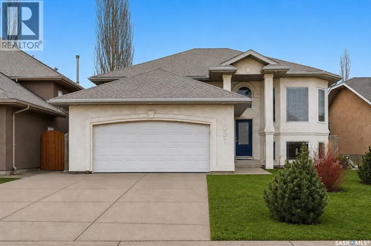 1031 Carr CRESCENT, Saskatoon, Saskatchewan S7S1L8