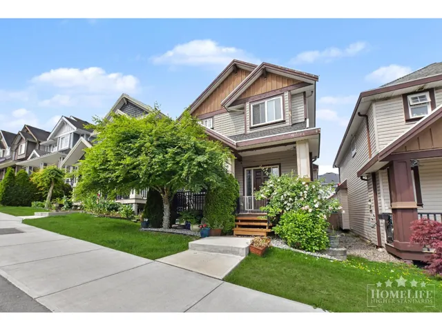 Basement 6125 148 STREET, Surrey, British Columbia V3S2L8