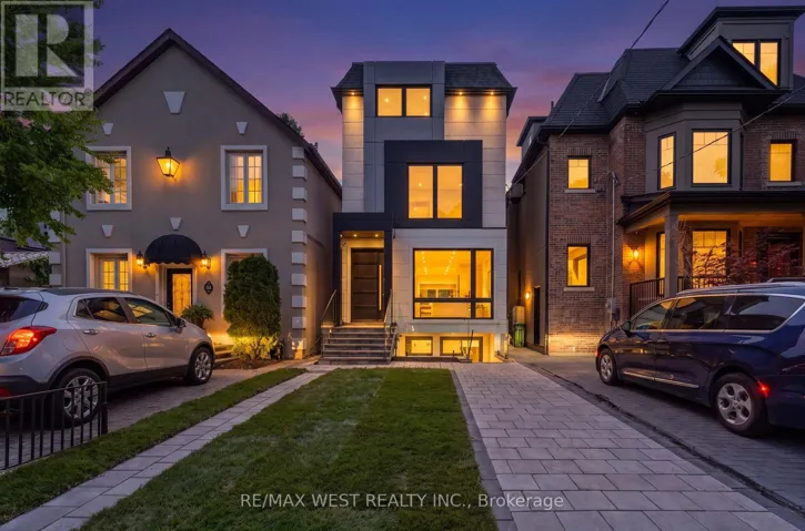 15 CRUIKSHANK AVENUE, Toronto (Playter Estates-Danforth), Ontario M4K1S6