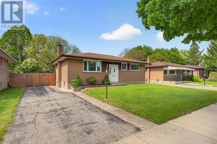 1026 CHIPPEWA DRIVE, London East (East D), Ontario N5V2T5