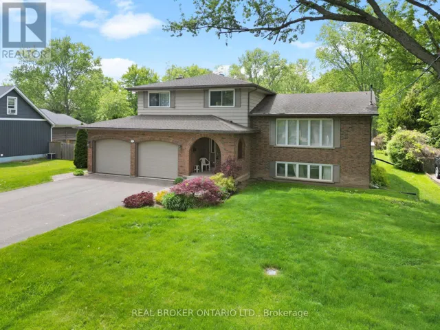 17 MONTGOMERY ROAD, Welland (N. Welland), Ontario L3C2Y2