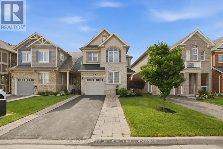 44 STILLWATER CRESCENT, Hamilton (Waterdown), Ontario L0R2H8