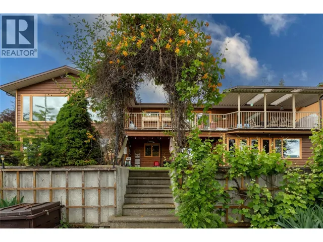 388 Sumac Road, Tappen, British Columbia V0E2X0