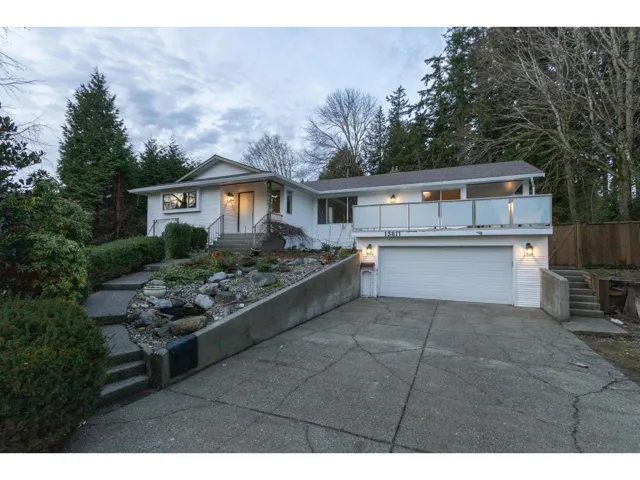 13811 27 AVENUE, White Rock, British Columbia V4A7C2
