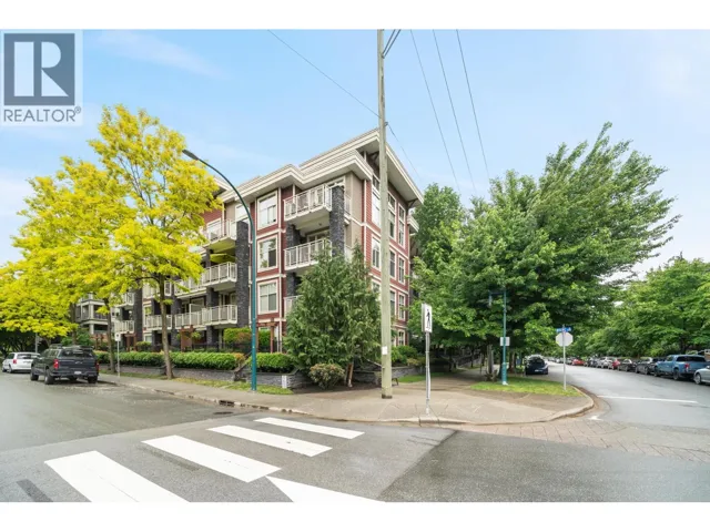 304 2477 KELLY AVENUE, Port Coquitlam, British Columbia V3C0B3