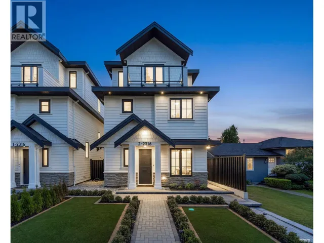 2 2316 CLIFF AVENUE, Burnaby, British Columbia V5A2L2
