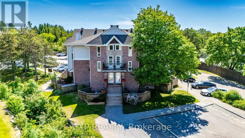 7 - 2 STONEBANK CRESCENT, Ottawa, Ontario K2H9M1