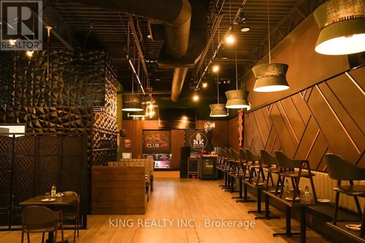 4 - 158 KENNEDY ROAD S, Brampton (Bram West), Ontario L6W1E2