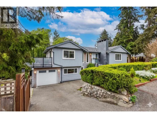 2999 LARSON ROAD, North Vancouver, British Columbia V7N3W6
