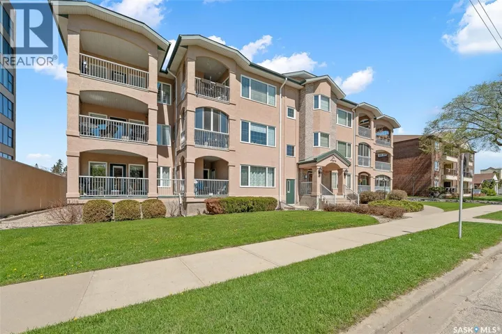 302 240 Athabasca STREET E, Moose Jaw, Saskatchewan S6H0L5