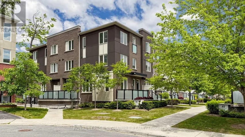 10 - 35 HERON PARK PLACE, Toronto (West Hill), Ontario M1E0B8