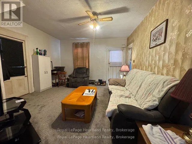 780