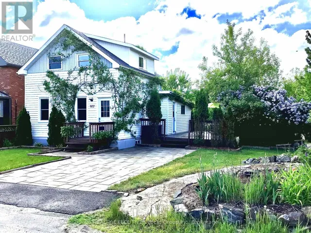 977 BROOKES STREET, North Bay (Central), Ontario P1B2N7