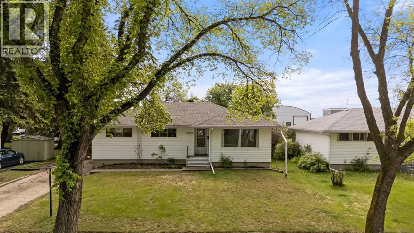 4713 45 Street, Camrose, Alberta T4V1E1