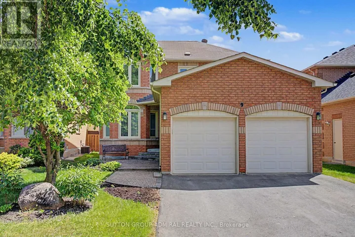 9 HAMMERSTONE CRESCENT, Vaughan (Beverley Glen), Ontario L4J8B5